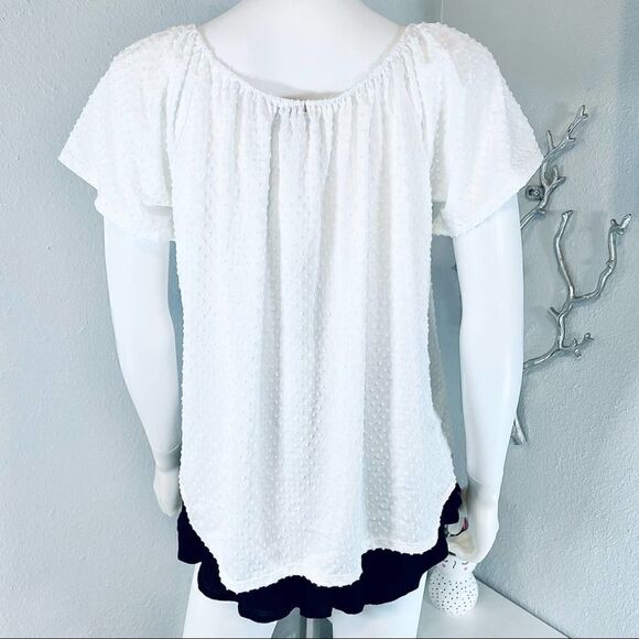 NWT W5 Flowy Swiss Dot Blouse Scoop Neck White Small - Picture 6 of 9